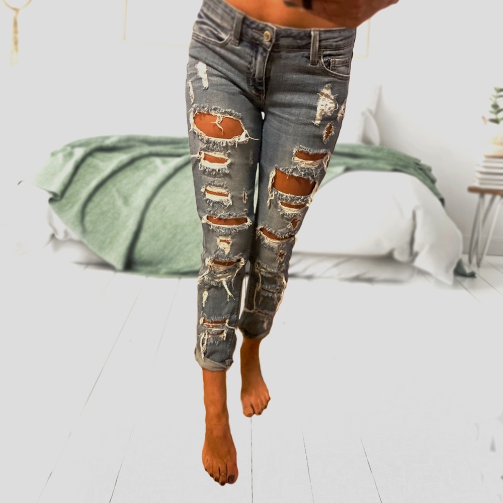 Eunina Distressed skinny Jean